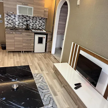 N Apartment *